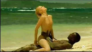 ثلاث شقيقات تبحث xnxx سكسي سوري عن أخيهم
