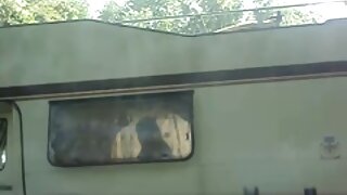 لعق بلطف