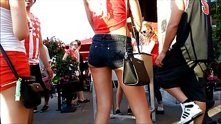 الفتيات وقحة