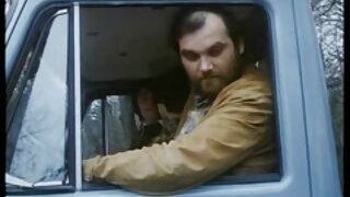 هزاز في فتحة الشرج