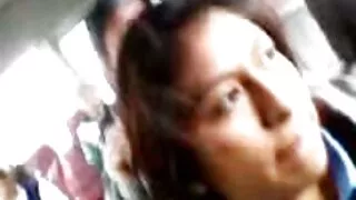 فريسك بيوندا شقراء تمتد العضلة العاصرة سكسيسوري على الديك