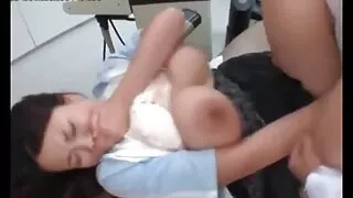 مفلس يقفز مواقع سكسي سوري على الرجل السمين القضيب