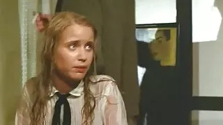 امرأة سمراء تفوح منه رائحة العرق مع افلام سكسي سوري الطائرات والتدفق