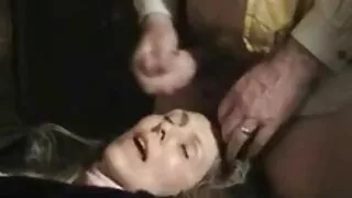 فالكيريز وفوناتاري فيلم سوري سكسي ينغمسان في أفراح جسدية
