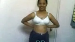 يئن بصوت عال من الدهون افلام سكسي سوري الديك في كس أسود