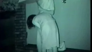 رومانسية مثلية الثلاثي سكسيسوري في الطبيعة